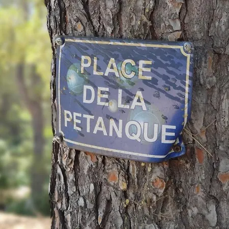 Terres Du Baguier *