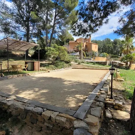 بيت للعطل Terres Du Baguier *