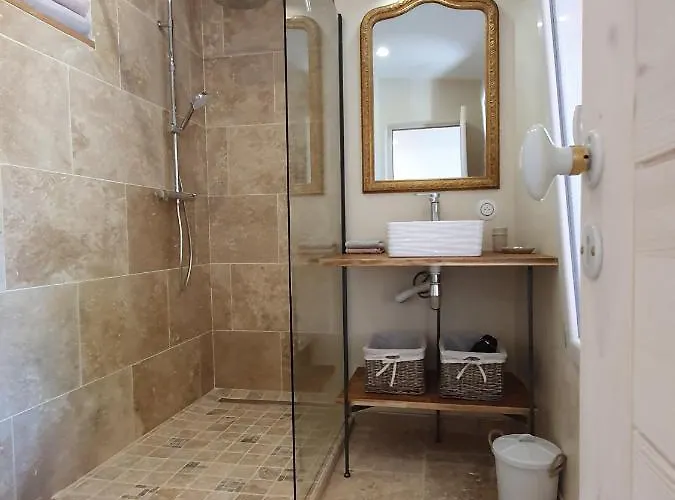 Terres Du Baguier Vakantiehuis Ceyreste