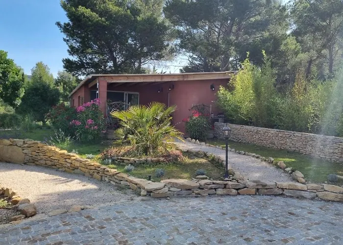 Terres Du Baguier בית נופש Ceyreste