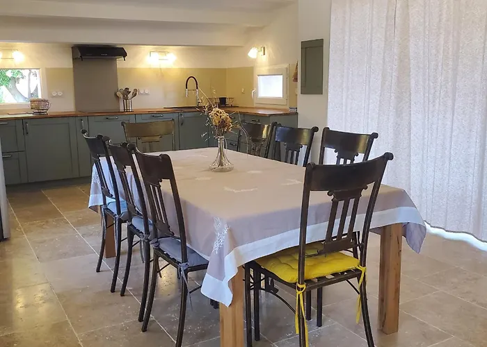 Terres Du Baguier בית נופש Ceyreste