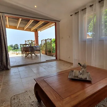 Terres Du Baguier Tatil Evi Ceyreste