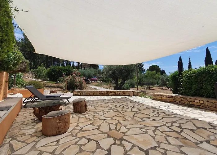 Terres Du Baguier Dom wakacyjny *